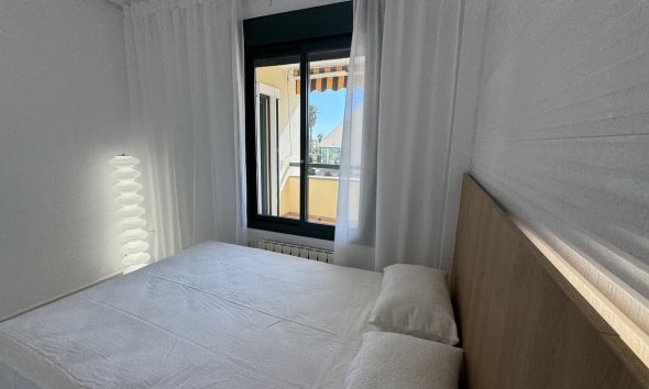 Revente - Apartment -
Lomas De Campoamor - Costa Blanca