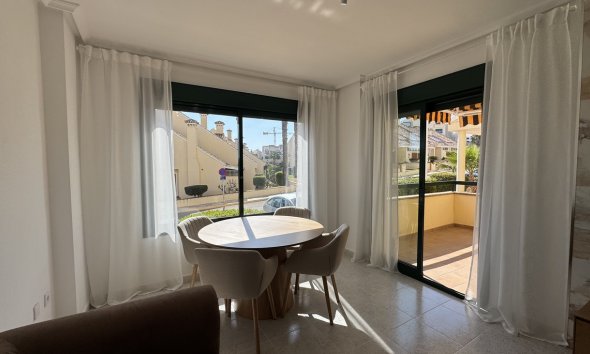 Revente - Apartment -
Lomas De Campoamor - Costa Blanca