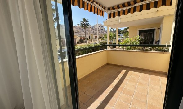 Revente - Apartment -
Lomas De Campoamor - Costa Blanca
