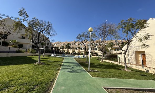 Revente - Apartment -
Lomas De Campoamor - Costa Blanca