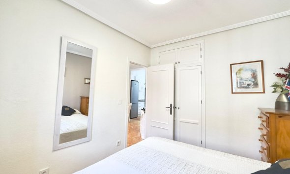 Revente - Bungalow -
Torrevieja - Centro