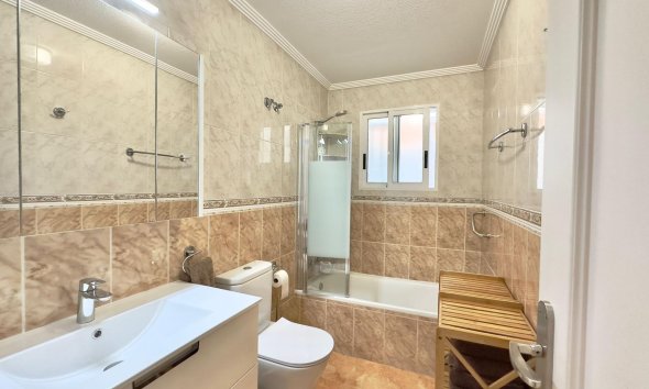 Revente - Bungalow -
Torrevieja - Centro