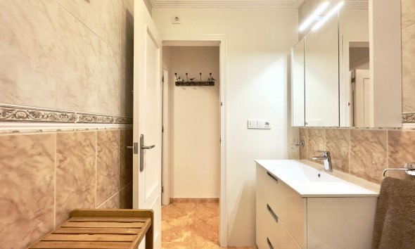 Revente - Bungalow -
Torrevieja - Centro