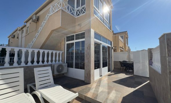 Revente - Bungalow -
Torrevieja - Centro