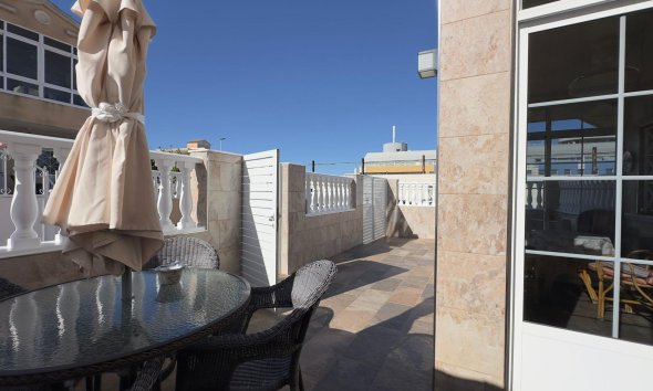 Revente - Bungalow -
Torrevieja - Centro