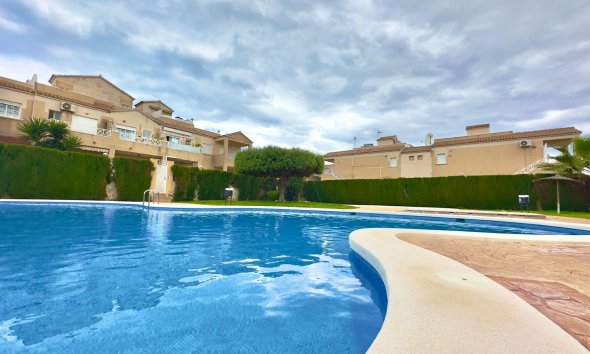 Revente - Bungalow -
Torrevieja - Centro