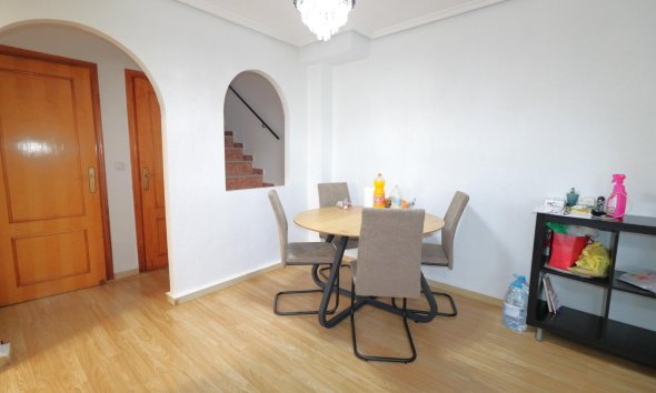 Revente - Quad House -
Torrevieja - Carrefour