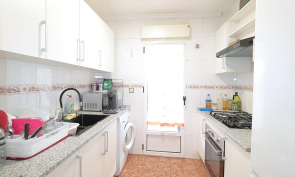 Revente - Quad House -
Torrevieja - Carrefour