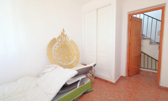 Revente - Quad House -
Torrevieja - Carrefour