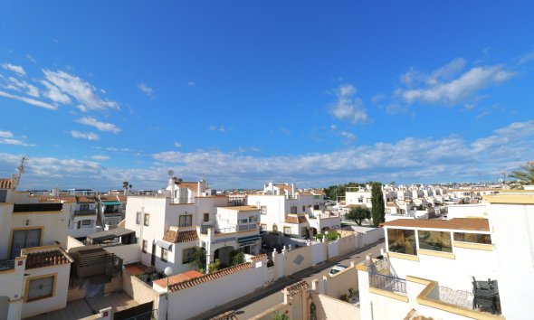 Revente - Quad House -
Torrevieja - Carrefour
