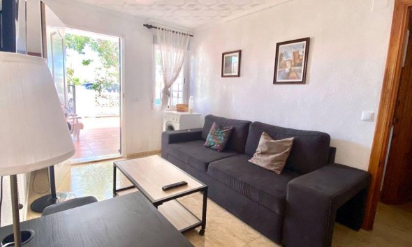 Revente - Town House -
Torrevieja - La Siesta - El Salado - Torreta