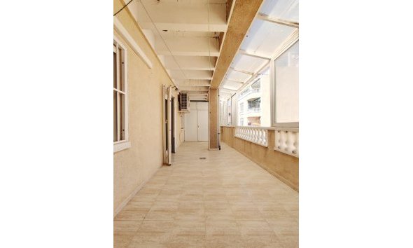 Revente - Attique -
Torrevieja - Curva Del Palangre