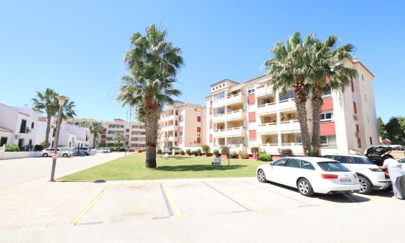 Revente - Apartment -
Orihuela Costa - Costa Blanca