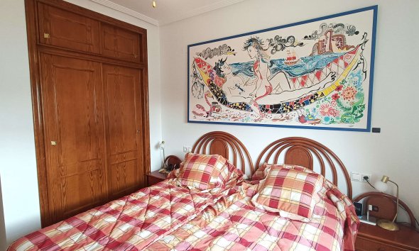 Revente - Apartment -
Villamartin - Costa Blanca