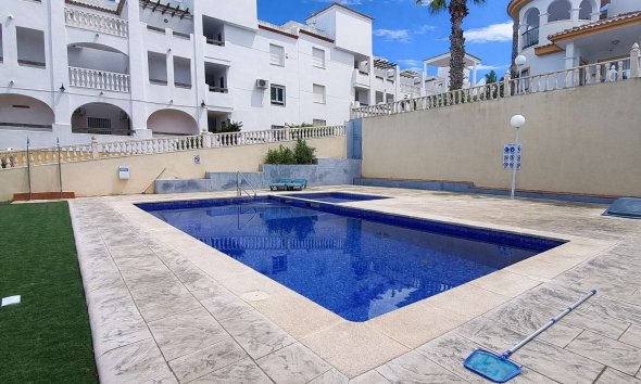 Revente - Apartment -
Villamartin - Costa Blanca