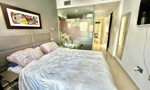 Revente - Apartment -
Punta Prima - Costa Blanca