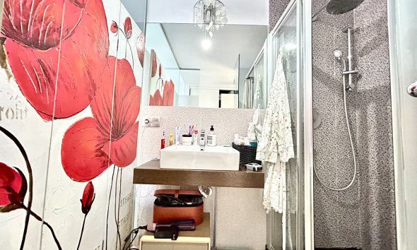 Revente - Apartment -
Punta Prima - Costa Blanca