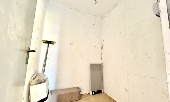 Revente - Apartment -
Villamartin - Costa Blanca