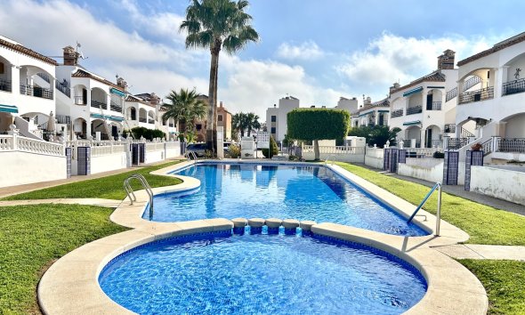Revente - Apartment -
Villamartin - Costa Blanca