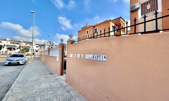 Revente - Apartment -
Villamartin - Costa Blanca