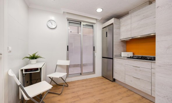 Revente - Apartment -
Torrevieja - Acequion