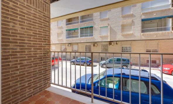 Revente - Apartment -
Torrevieja - Acequion