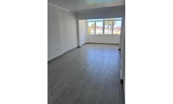 Revente - Duplex -
Torrevieja - Torreblanca