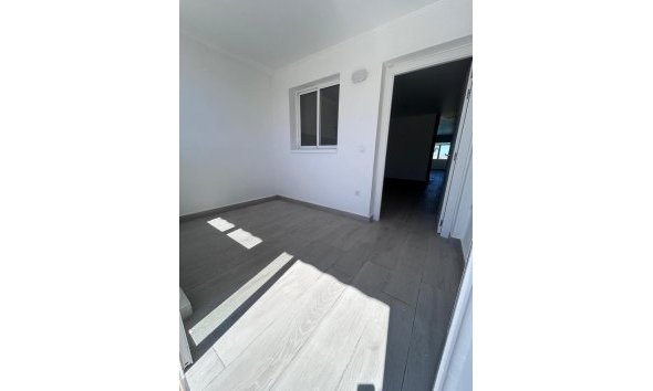 Revente - Duplex -
Torrevieja - Torreblanca