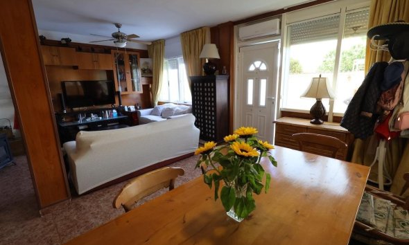 Revente - Town House -
Torrevieja - Costa Blanca