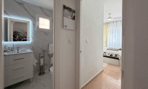 Revente - Apartment -
Torrevieja - Nueva Torrevieja