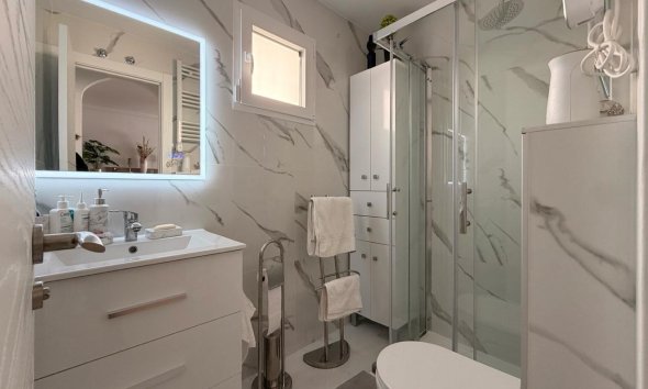 Revente - Apartment -
Torrevieja - Nueva Torrevieja