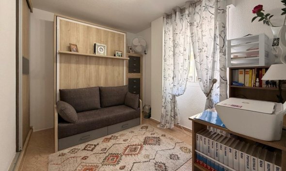 Revente - Apartment -
Torrevieja - Nueva Torrevieja