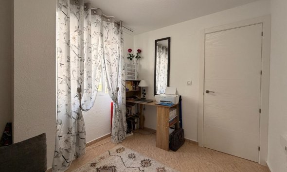 Revente - Apartment -
Torrevieja - Nueva Torrevieja