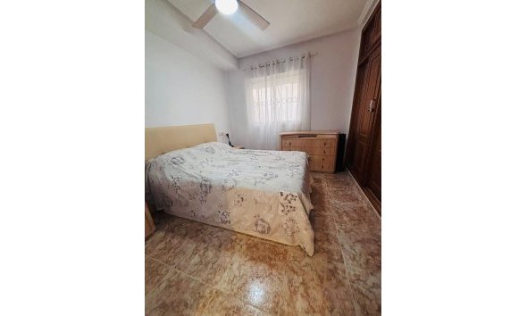 Revente - Apartment -
Punta Prima - Costa Blanca