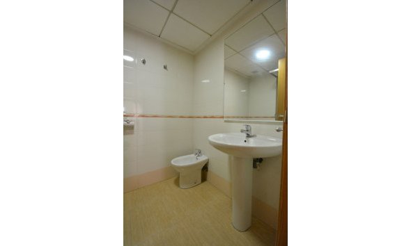 Revente - Apartment -
Guardamar del Segura - Costa Blanca