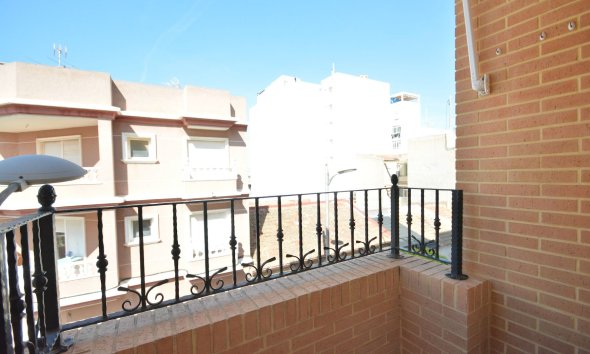 Revente - Apartment -
Guardamar del Segura - Costa Blanca