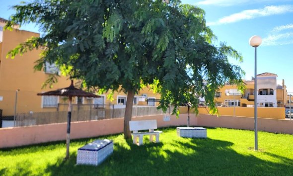 Revente - Town House -
Los Montesinos - Los Montesinos - Urb. La Herrada