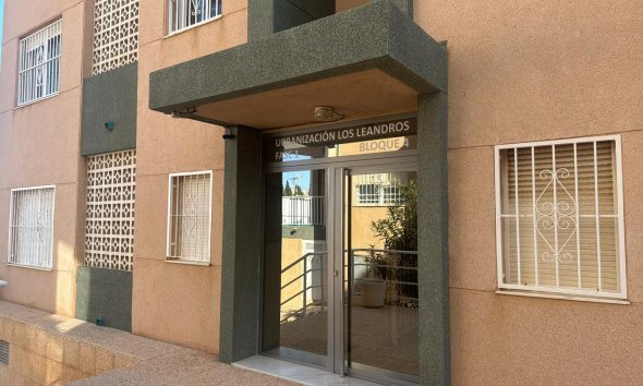 Revente - Apartment -
Torrevieja - Costa Blanca