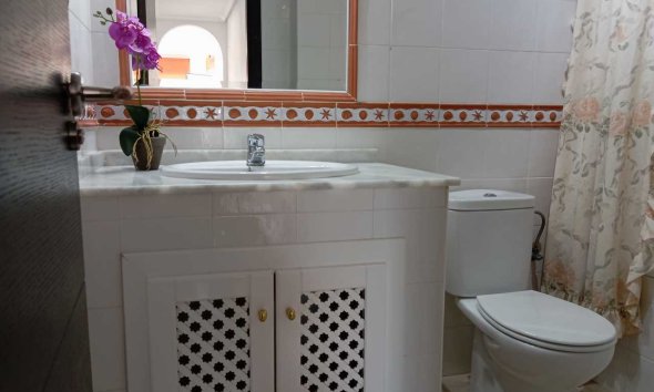 Revente - Apartment -
Villamartin - Costa Blanca