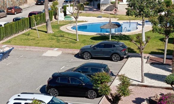 Revente - Apartment -
Villamartin - Costa Blanca