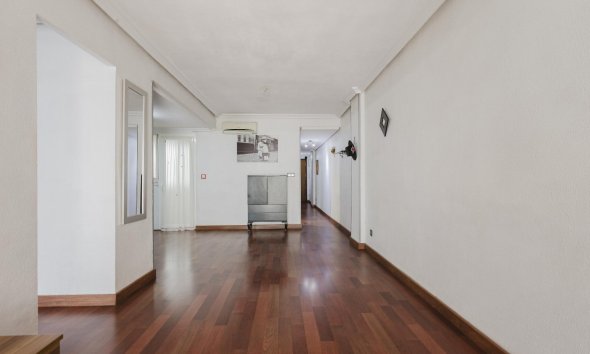 Revente - Apartment -
Torrevieja - Costa Blanca