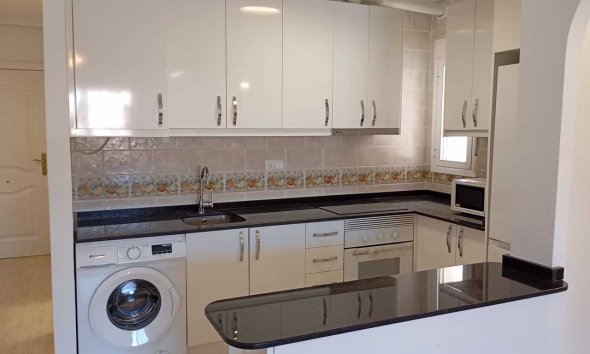 Revente - Apartment -
Villamartin - Costa Blanca