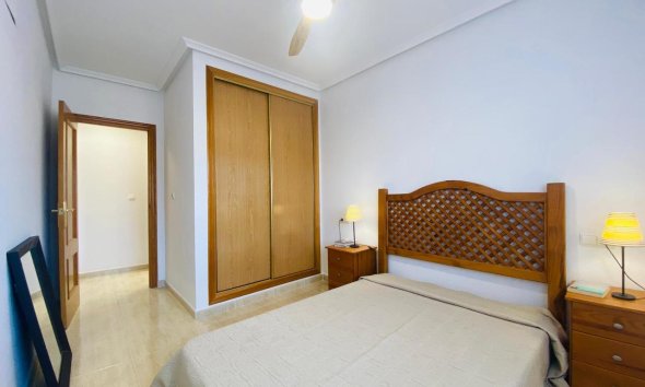 Revente - Apartment -
Villamartin - Costa Blanca