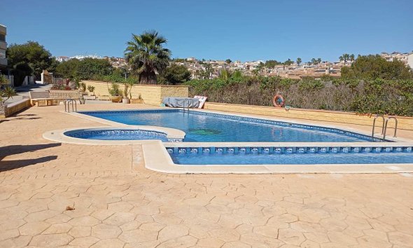 Revente - Apartment -
Villamartin - Costa Blanca