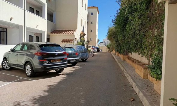 Revente - Apartment -
Villamartin - Costa Blanca
