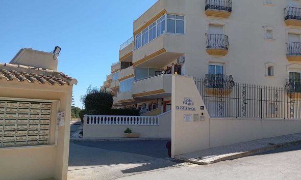 Revente - Apartment -
Villamartin - Costa Blanca