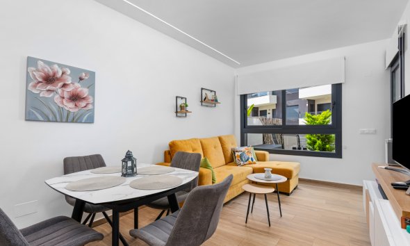 Revente - Apartment -
Villamartin - Costa Blanca