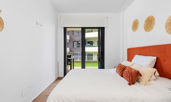 Revente - Apartment -
Villamartin - Costa Blanca