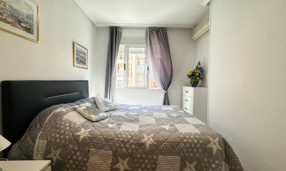 Revente - Apartment -
Torrevieja - Costa Blanca