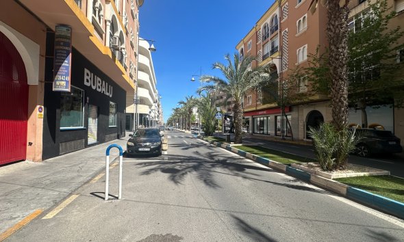 Revente - Apartment -
Torrevieja - Costa Blanca